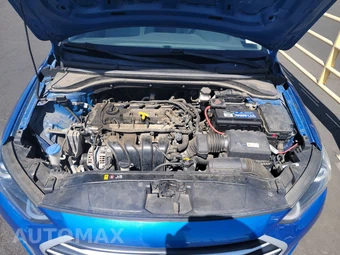 2017 Hyundai Elantra SE Sedan – miniatura 15