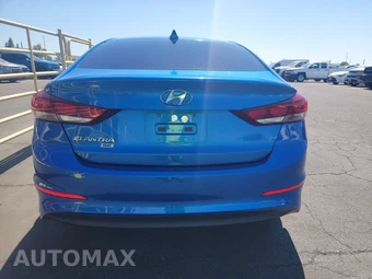 2017 Hyundai Elantra SE Sedan – miniatura 5