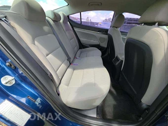 2017 Hyundai Elantra SE Sedan – miniatura 13