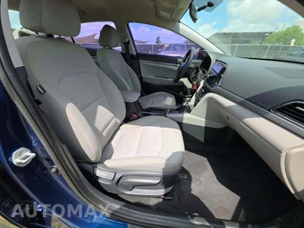 2017 Hyundai Elantra SE Sedan – miniatura 15