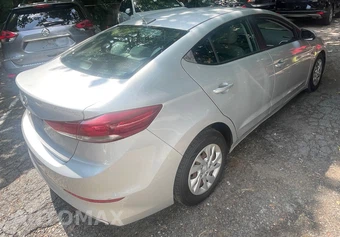 2017 Hyundai Elantra SE Sedan - miniatura 8