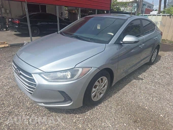 2017 Hyundai Elantra SE Sedan
