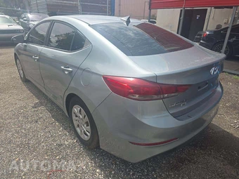 2017 Hyundai Elantra SE Sedan – miniatura 2