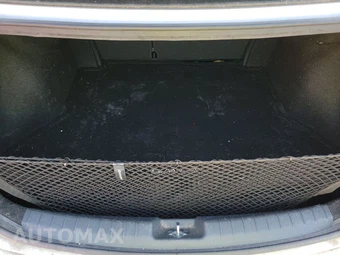 2017 Hyundai Elantra SE Sedan – miniatura 16