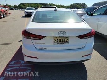 2017 Hyundai Elantra SE Sedan – miniatura 5
