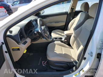 2017 Hyundai Elantra SE Sedan – miniatura 7