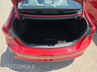 2017 Hyundai Elantra SE Sedan – miniatura 14