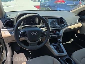 2017 Hyundai Elantra SE Sedan – miniatura 14