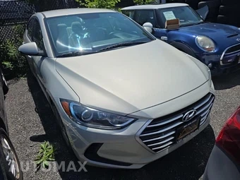 2017 Hyundai Elantra SE Sedan – miniatura 2