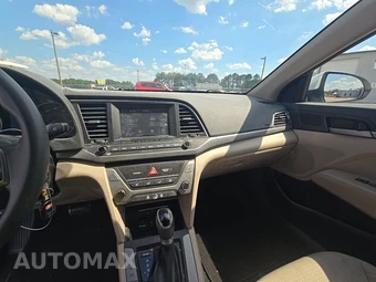 2017 Hyundai Elantra SE Sedan - miniatura 11