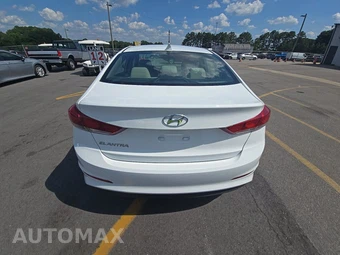 2017 Hyundai Elantra SE Sedan - miniatura 5