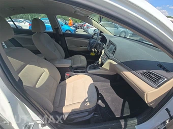 2017 Hyundai Elantra SE Sedan - miniatura 8