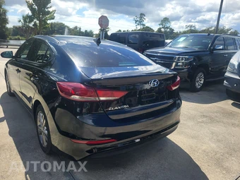 2017 Hyundai Elantra SE Sedan – miniatura 20
