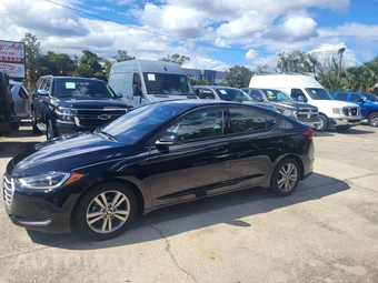 2017 Hyundai Elantra SE Sedan – miniatura 22