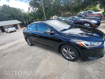 2017 Hyundai Elantra SE Sedan – miniatura 30