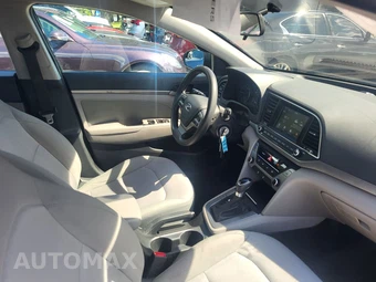 2017 Hyundai Elantra SE Sedan – miniatura 7