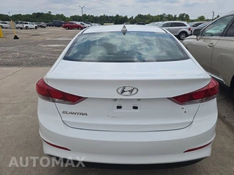 2017 Hyundai Elantra SE Sedan - miniatura 5