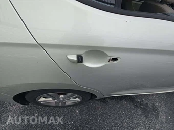 2017 Hyundai Elantra SE Sedan – miniatura 26