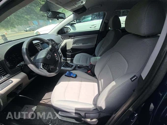 2017 Hyundai Elantra SE Sedan – miniatura 6