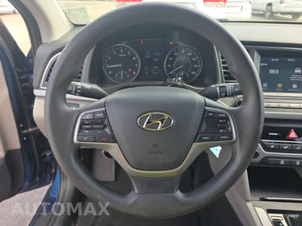 2017 Hyundai Elantra SE Sedan - miniatura 10