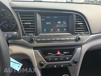 2017 Hyundai Elantra SE Sedan - miniatura 11