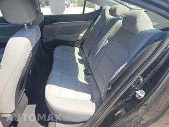 2017 Hyundai Elantra SE Sedan – miniatura 14