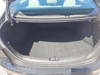 2017 Hyundai Elantra SE Sedan – miniatura 15