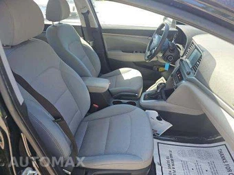 2017 Hyundai Elantra SE Sedan – miniatura 19