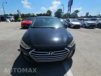 2017 Hyundai Elantra SE Sedan – miniatura 2
