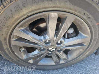 2017 Hyundai Elantra SE Sedan – miniatura 30