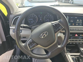 2017 Hyundai Elantra SE Sedan - miniatura 10