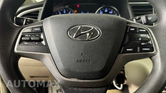 2017 Hyundai Elantra SE Sedan - miniatura 15