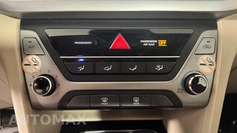 2017 Hyundai Elantra SE Sedan - miniatura 20