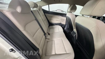 2017 Hyundai Elantra SE Sedan - miniatura 23