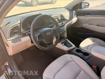 2017 Hyundai Elantra SE Sedan - miniatura 11