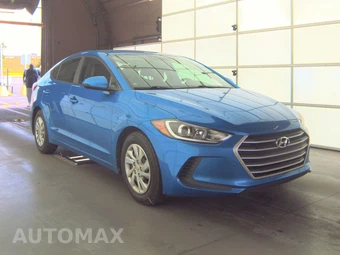 2017 Hyundai Elantra SE Sedan – miniatura 3