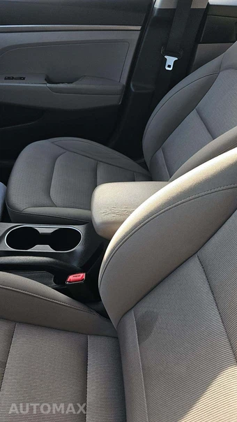 2017 Hyundai Elantra SE Sedan - miniatura 26