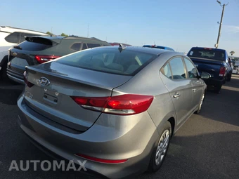 2017 Hyundai Elantra SE Sedan - miniatura 4