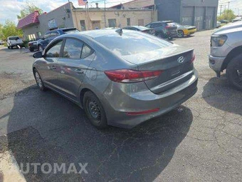 2017 Hyundai Elantra SE Sedan – miniatura 2