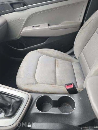 2017 Hyundai Elantra SE Sedan – miniatura 22