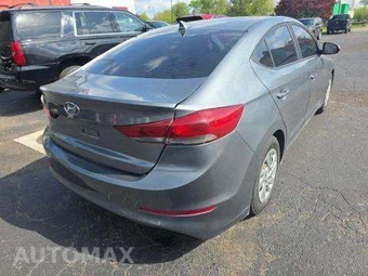 2017 Hyundai Elantra SE Sedan – miniatura 3