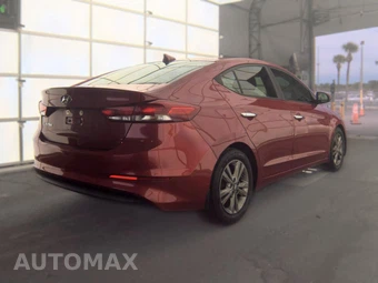 2017 Hyundai Elantra SE Sedan – miniatura 4