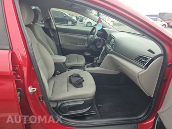 2017 Hyundai Elantra SE Sedan – miniatura 8