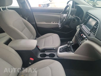 2017 Hyundai Elantra SE Sedan – miniatura 8