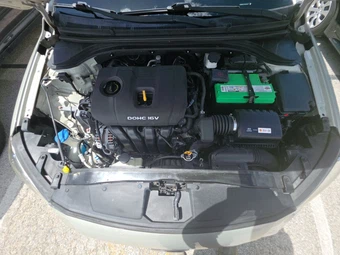2017 Hyundai Elantra SE Sedan - miniatura 15