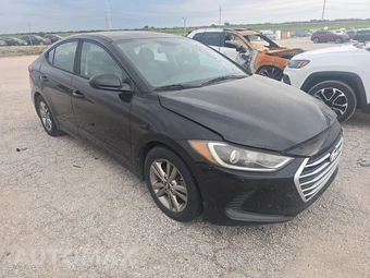 2017 Hyundai Elantra SE Sedan - miniatura 3