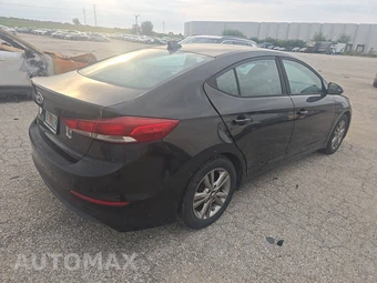 2017 Hyundai Elantra SE Sedan - miniatura 4