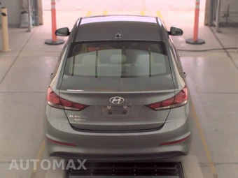 2017 Hyundai Elantra SE Sedan - miniatura 5