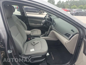 2017 Hyundai Elantra SE Sedan - miniatura 8