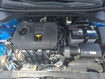 2017 Hyundai Elantra SE Sedan - miniatura 15